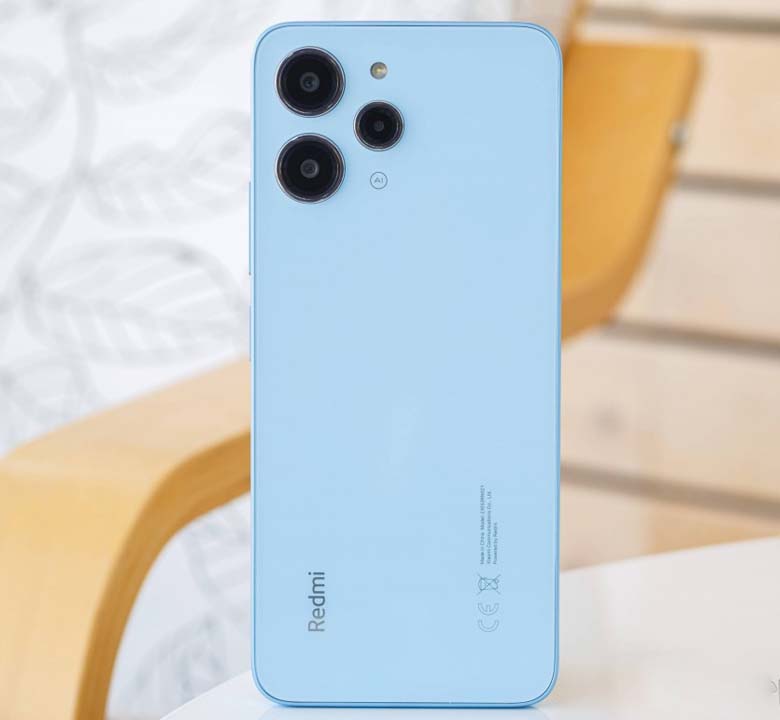 Закупуване на телефон Redmi 12
