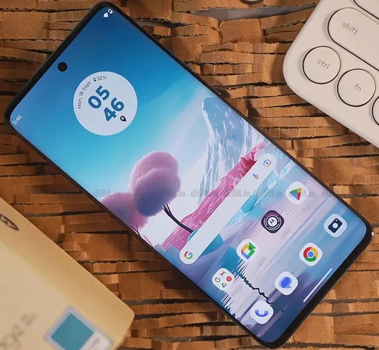نمایشگر Edge 40 Neo
