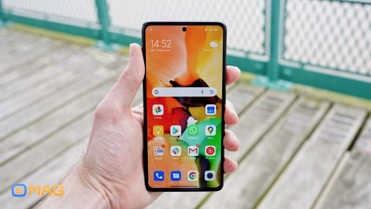 صفحه نمایش Xiaomi 12T Pro