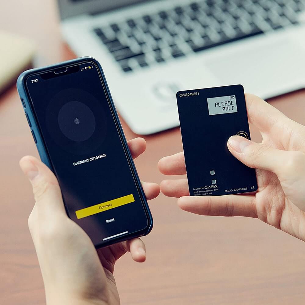 امن ترین و بهترین کیف پول سخت افزاری
